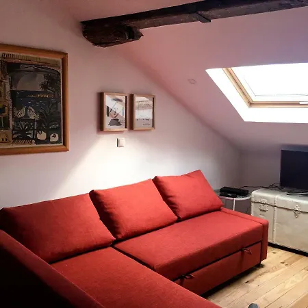 Casa Do 11 *